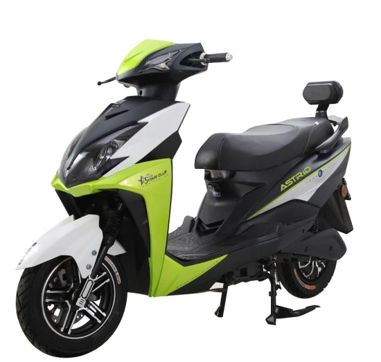 EEC の証明書の熱い販売された電気スクーター/電気バイク Chaowei 電池 Cst タイヤの長距離